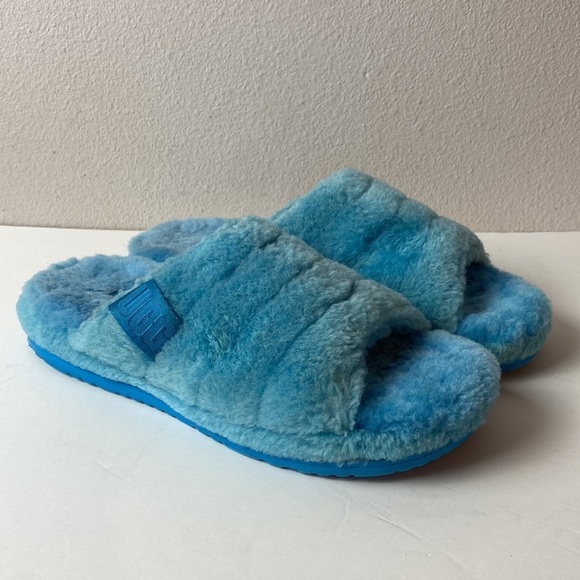 UGG slippers 9